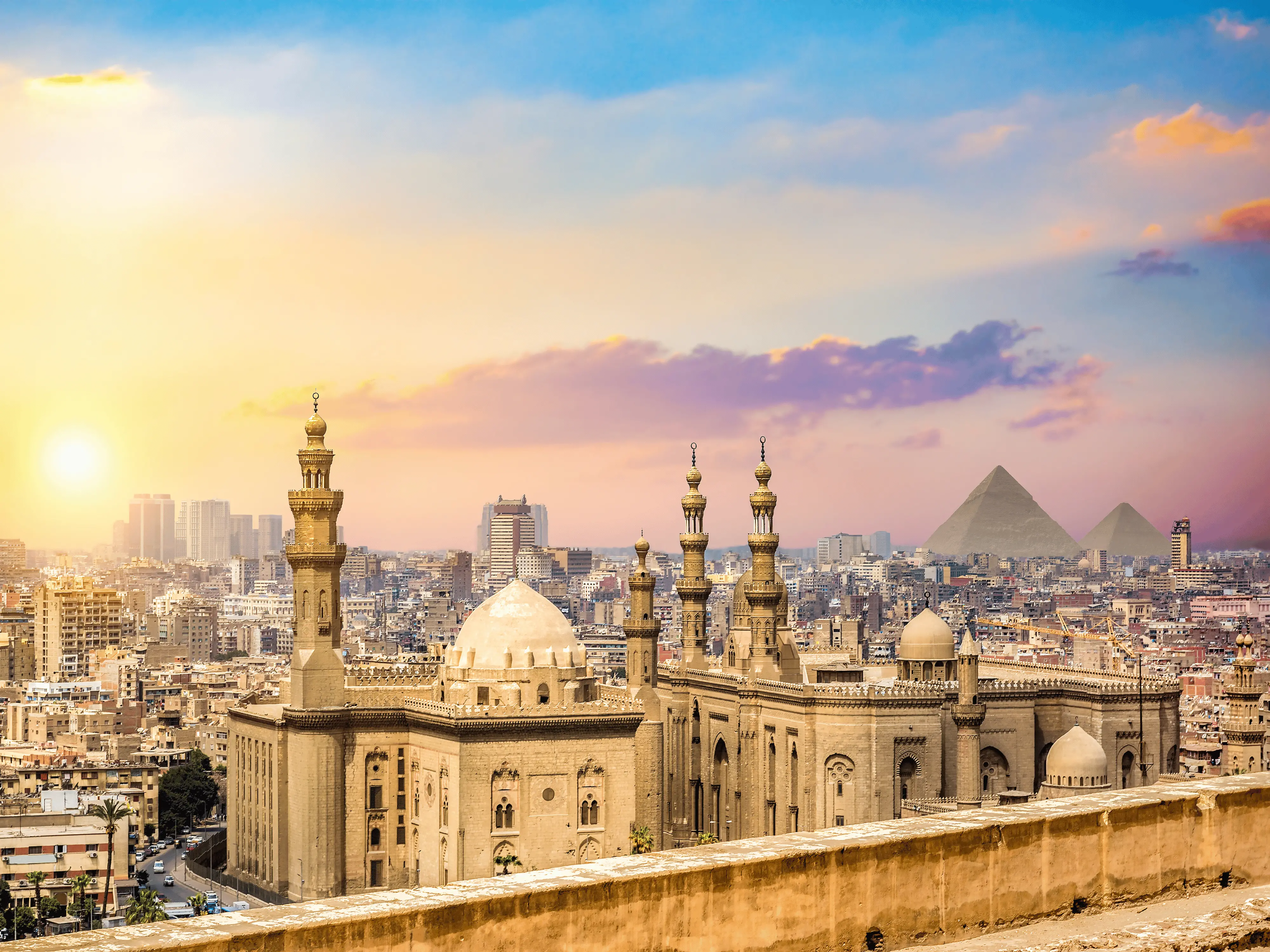 Cairo International Airport ( Maṭār El Qāhira El Dawli)